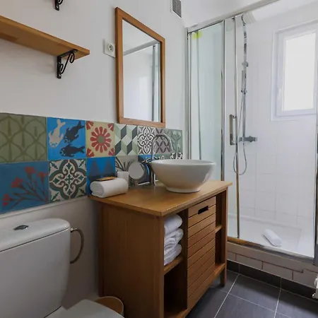 Charming - 1br- 4p- Oberkampf Apartman